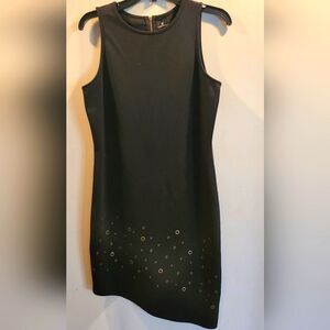 Ladies shell dress. M